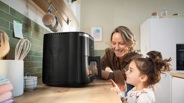 BOSCH FREIDORA DE AIRE MAF671B1