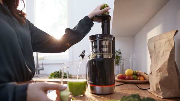 BOSCH EXTRACTOR DE JUGOS MESM731M