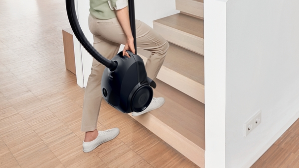 BOSCH ASPIRADORA BGBS2LB1
