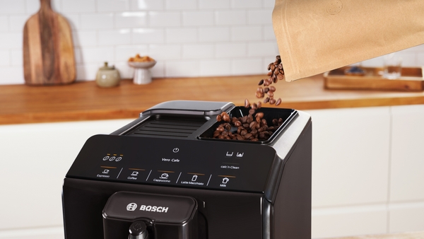 BOSCH CAFETERA SUPERAUTOMATICA TIE20119